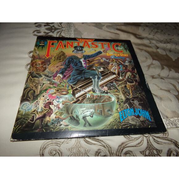 1975 Elton John Captain Fantastic‎ and The Brown Dirt Cowboy lyrics insert - Picture 1 of 6